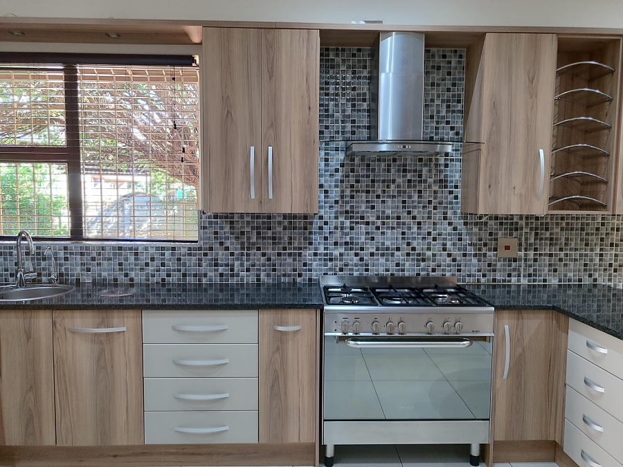 5 Bedroom Property for Sale in Stilfontein North West